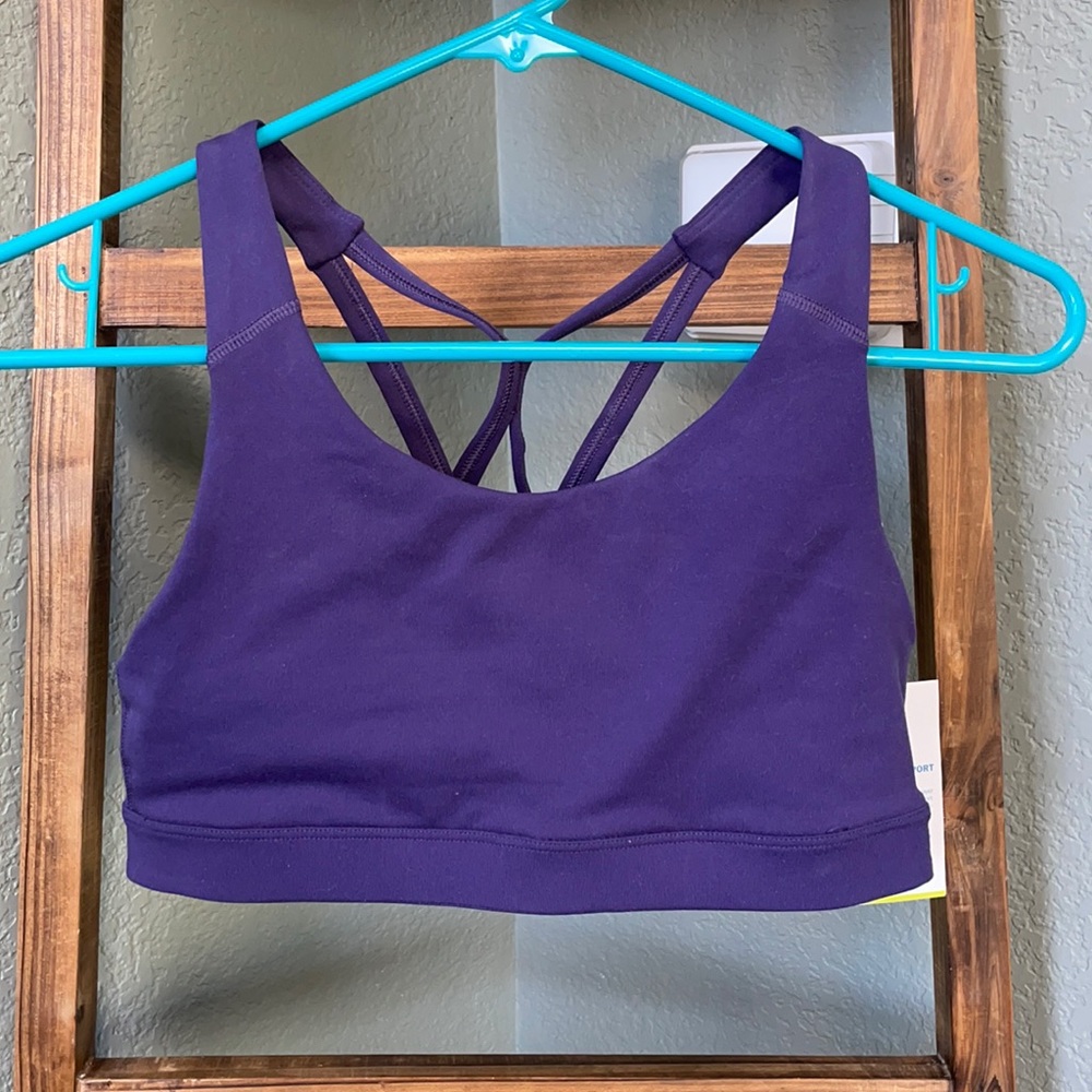Old Navy strappy sports bra; Size Small